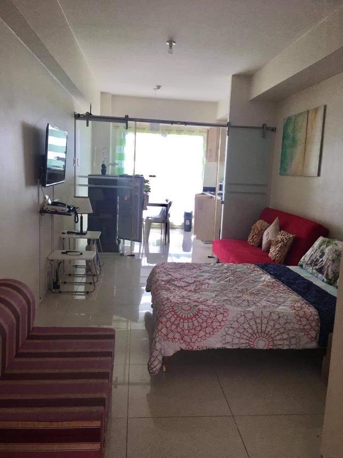Matlocs @ Wind Residences Тагайтай Экстерьер фото